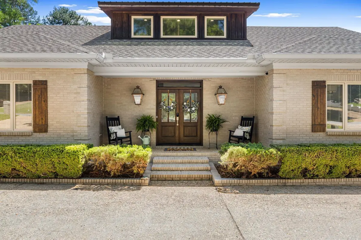 188 Valley Club Circle, Little Rock, AR 72212 - #1