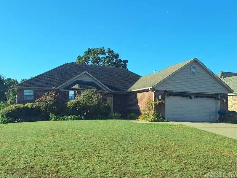 2205 Wilmington, Conway, AR 72034 - #1