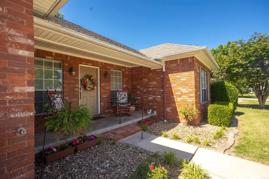 2103 W 8th Street, Russellville, AR 72801 - #3
