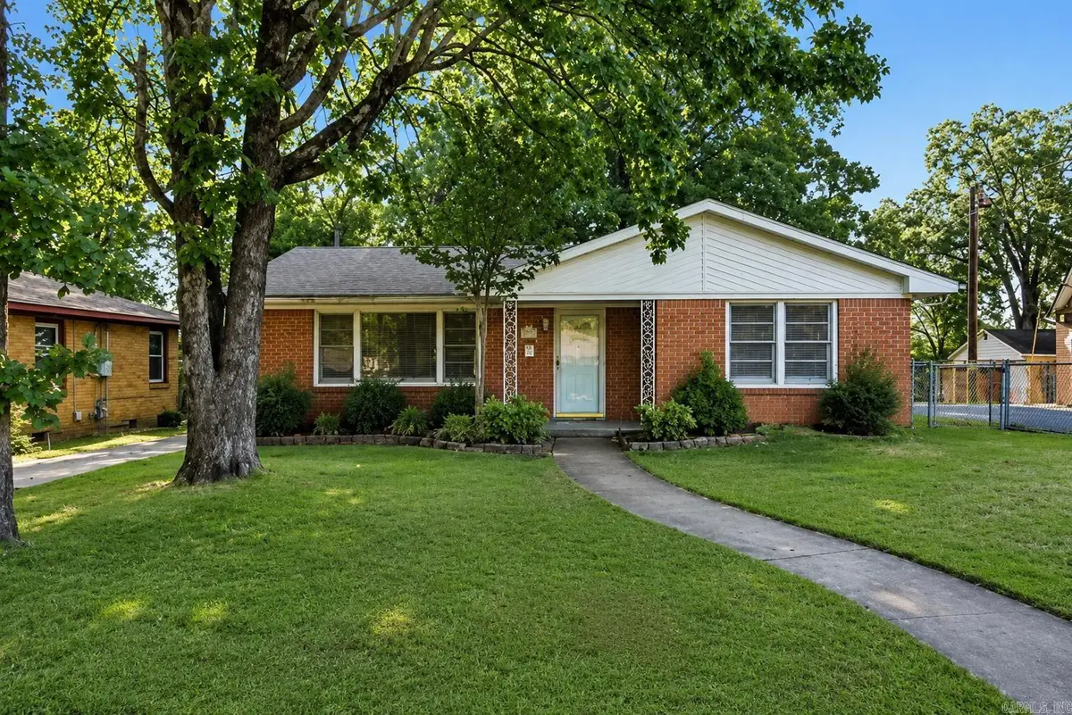 3902 N Cypress St, North Little Rock, AR 72116 - #1