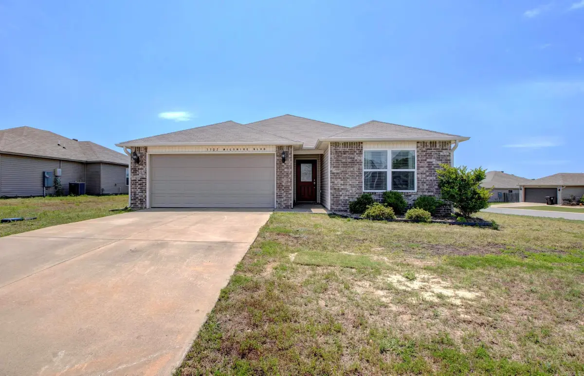 3301 Wilshire Boulevard, Benton, AR 72019 - #1