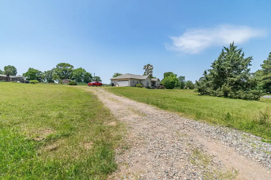 127 Mountain Meadow Road, Hot Springs, AR 71913 - #3
