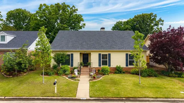 1800 Pickering, Little Rock, AR 72211