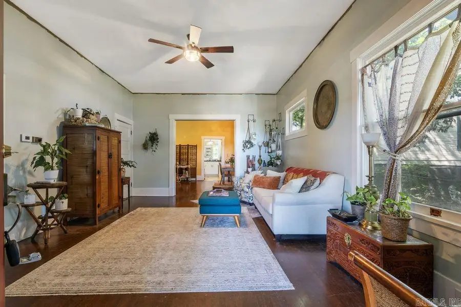 140 Parkhill St, Hot Springs, AR 71901 - #3