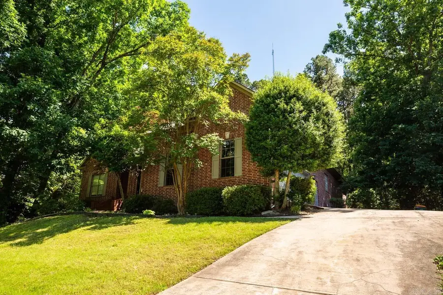 7 Bouresse Dr, Little Rock, AR 72223 - #2