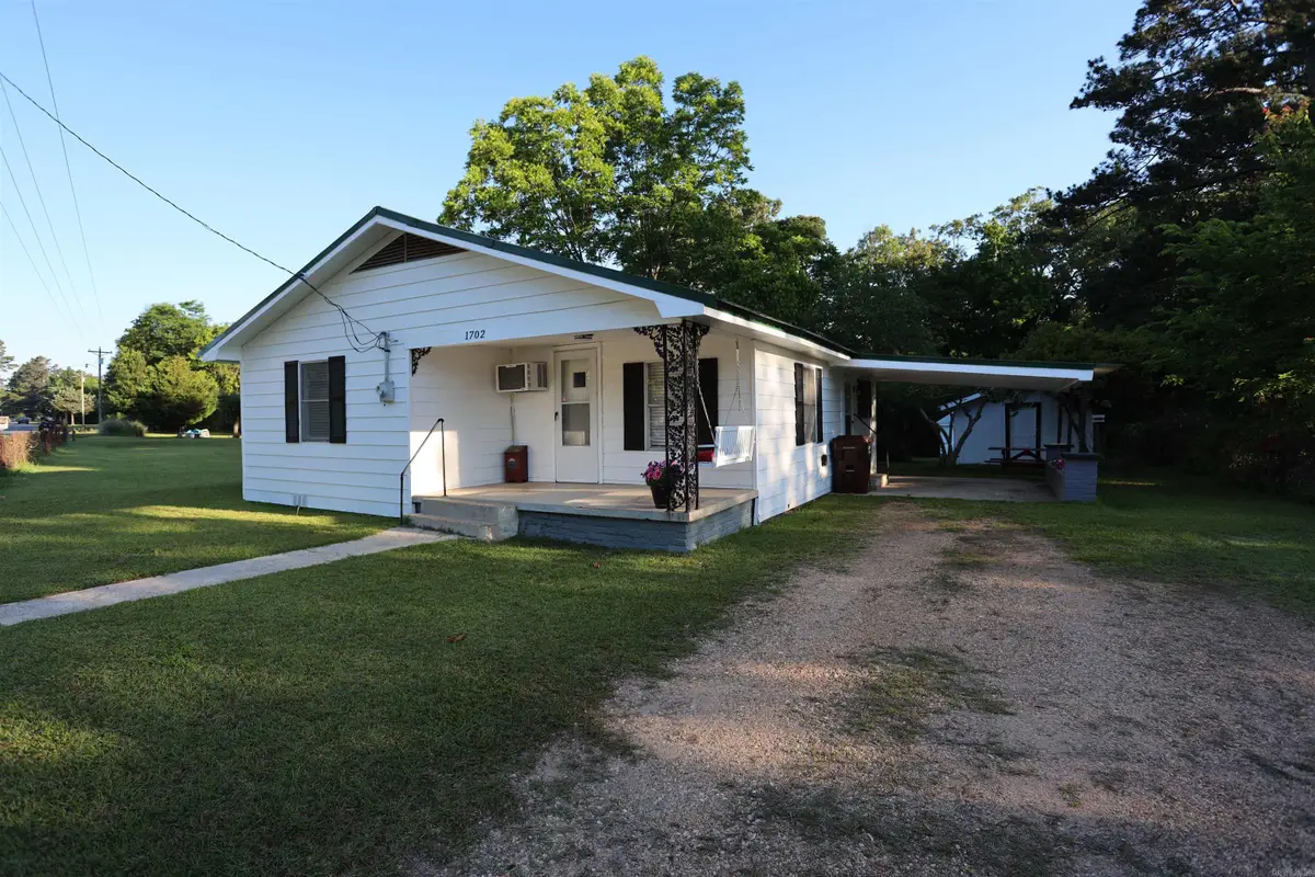 1702 W Pine, Warren, AR 71671 - #1