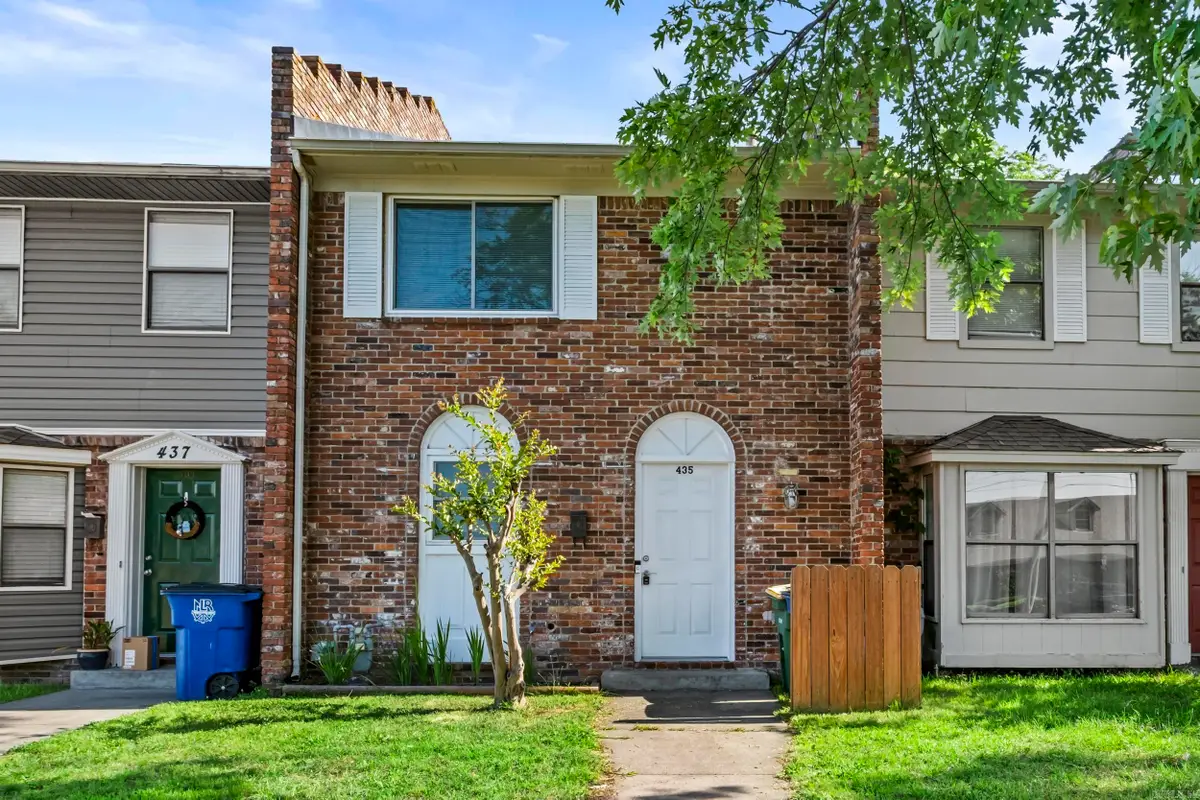 435 W 4th Street, North Little Rock, AR 72114 - #1