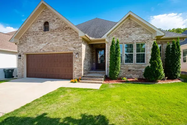 23 Belles Fleurs Circle, Little Rock, AR 72223