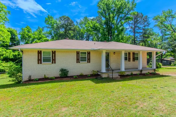 2103 Wright Avenue, Benton, AR 72019