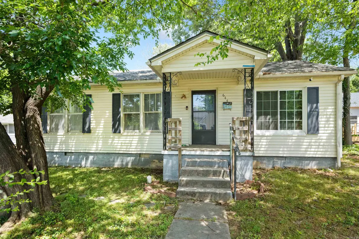 644 W Matthews Ave, Jonesboro, AR 72401 - #1