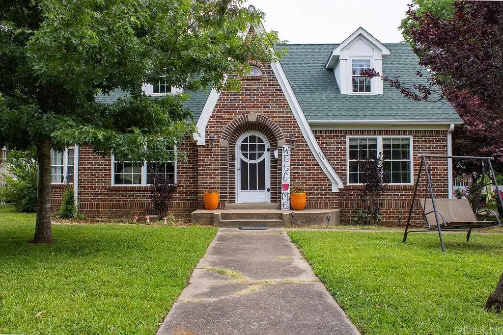 1405 Hickory Ave, Mena, AR 71953 - #1