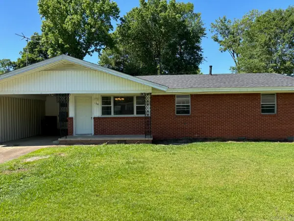 128 Cloverdale Blvd, Searcy, AR 72143