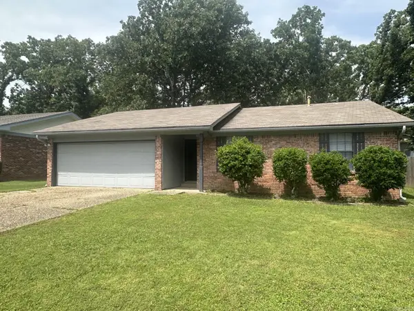 306 Lynnewood Drive, Sherwood, AR 72076