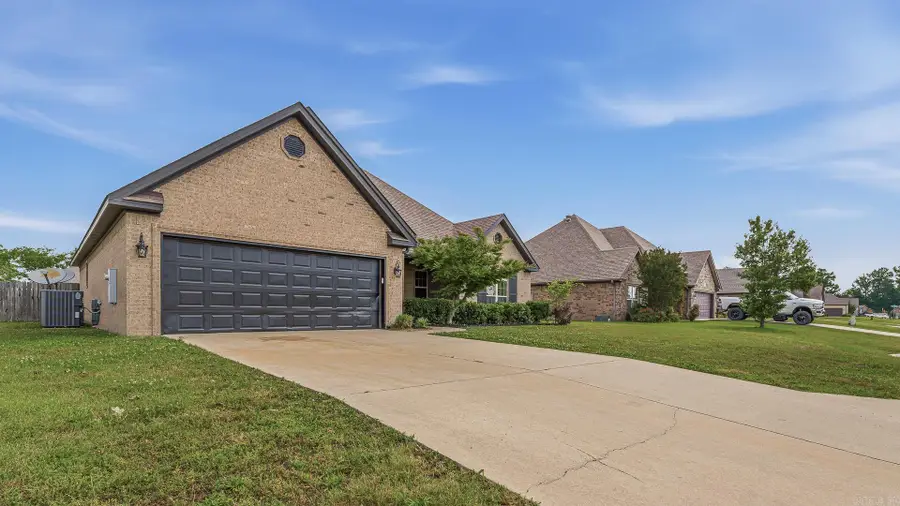 6228 Merrell Drive, Jonesboro, AR 72404 - #3