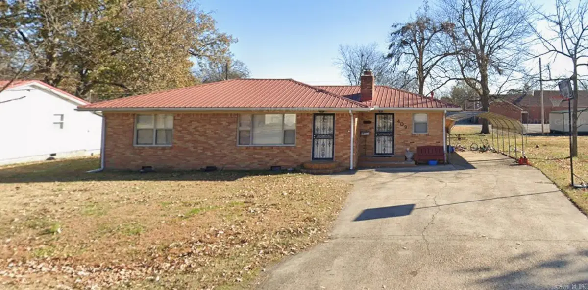 409 S Greenville, Rector, AR 72461 - #1
