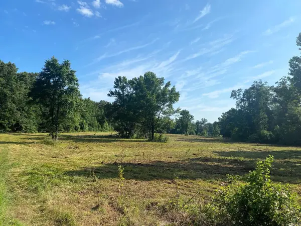 000 Artesia Lane, Beebe, AR 72012