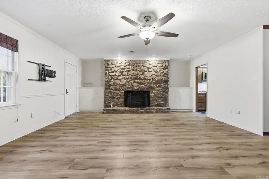 514 Cambridge Place Drive, Little Rock, AR 72227 - #3