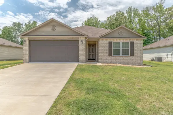 805 Elizabeth Ln, Jonesboro, AR 72405