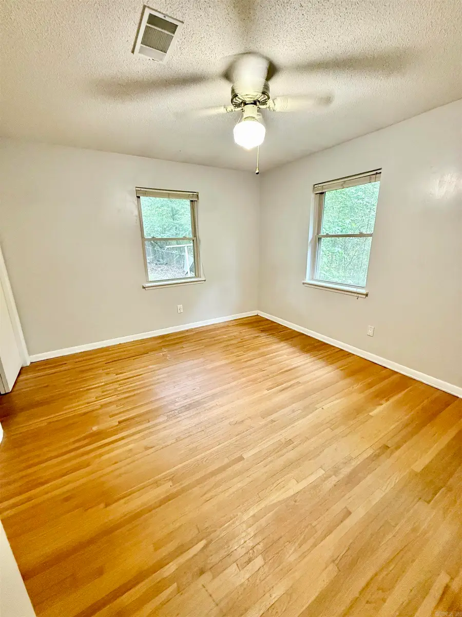 6 Fairfield Drive, Sherwood, AR 72120 - #3