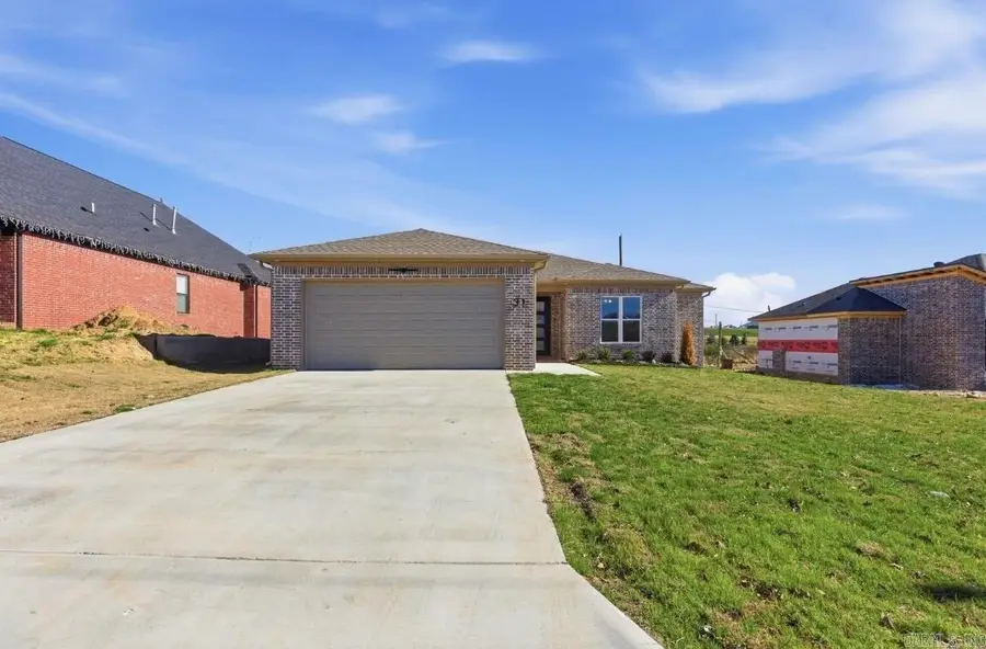 31 Walnut Valley Drive, Little Rock, AR 72211 - #2