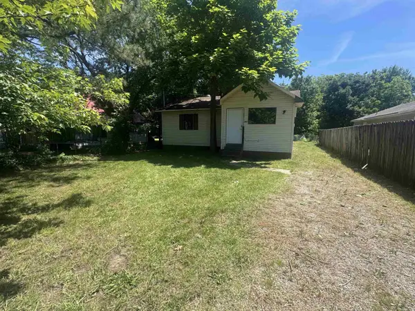 307 N 14th Avenue, Paragould, AR 72450