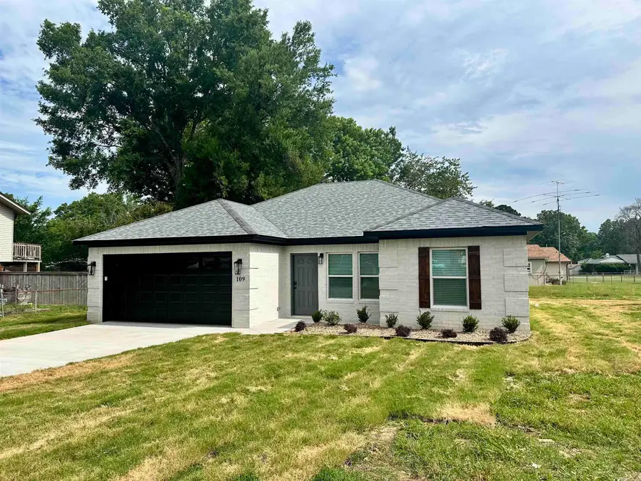109 Essex Cove, Jacksonville, AR 72076 - #2