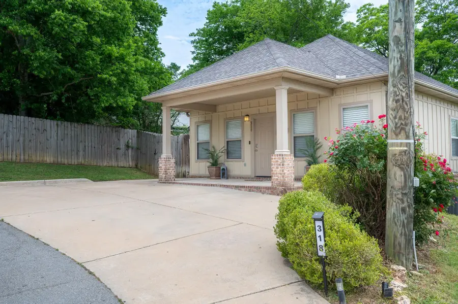 318 Rice Street, Little Rock, AR 72205 - #2