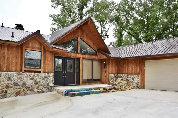 170 Riverview Dr, Malvern, AR 72104
