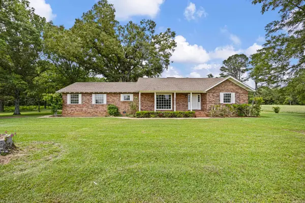 1114 W Gum Log Road, Russellville, AR 72802