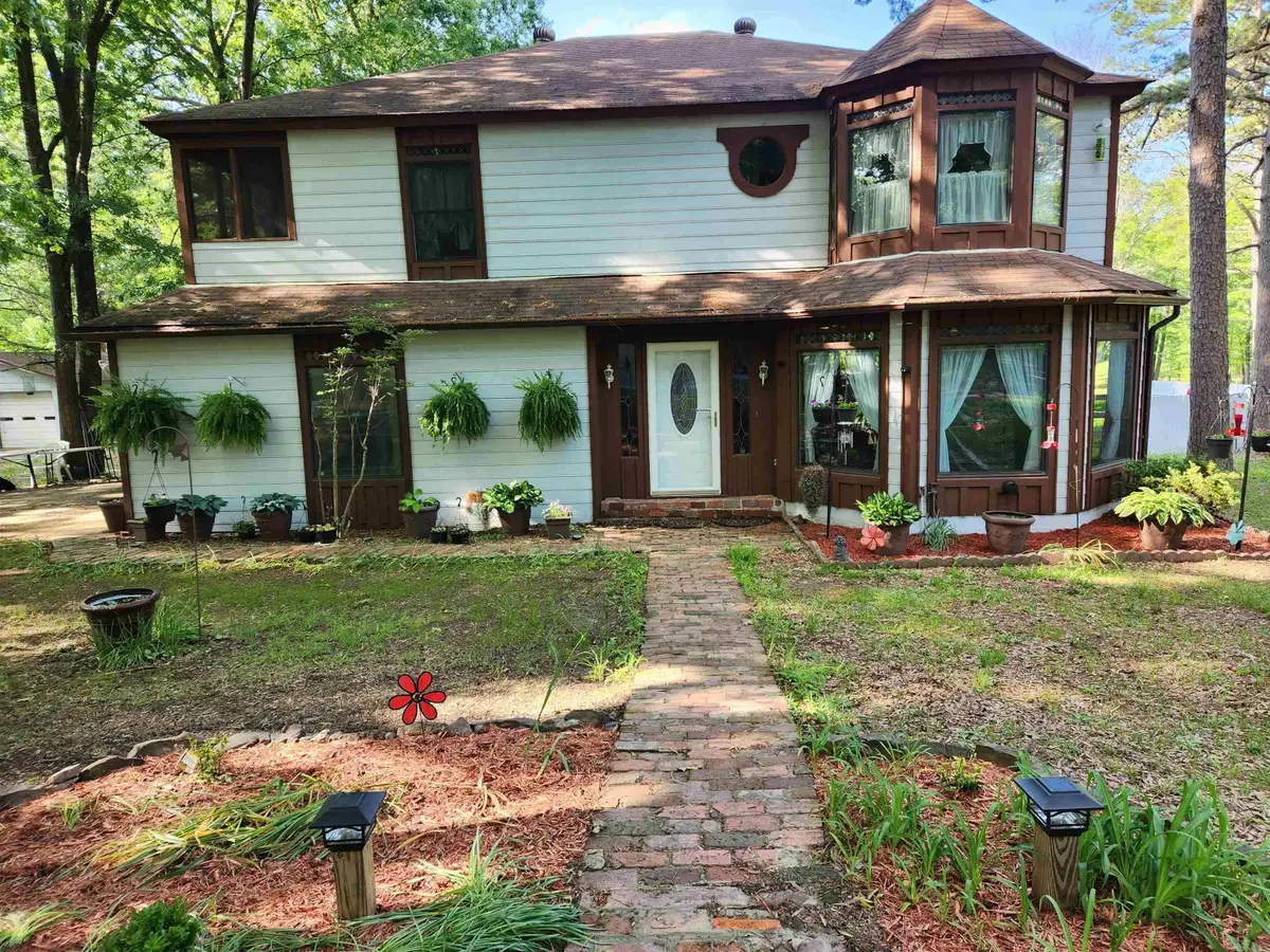 122 N Woodland Drive, Conway, AR 72032 - #1