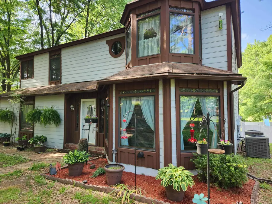 122 N Woodland Drive, Conway, AR 72032 - #2