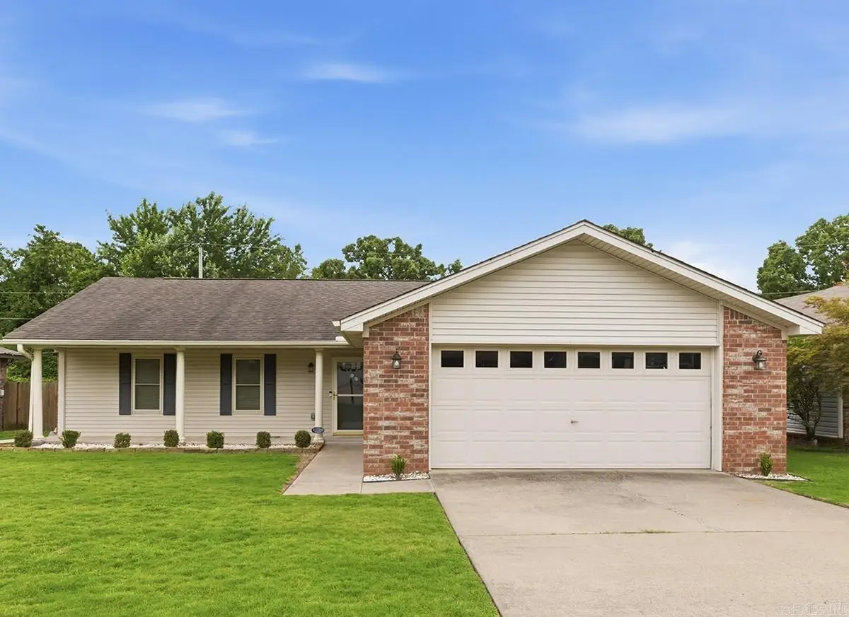 111 Amber Oaks, Sherwood, AR 72120 - #1