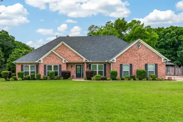 15 Castle Heights, Cabot, AR 72023