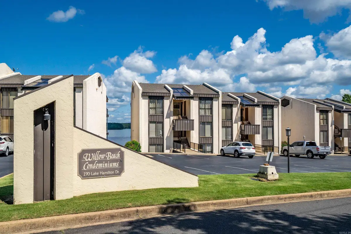 270 Lake Hamilton Drive, Hot Springs, AR 71913 - #1
