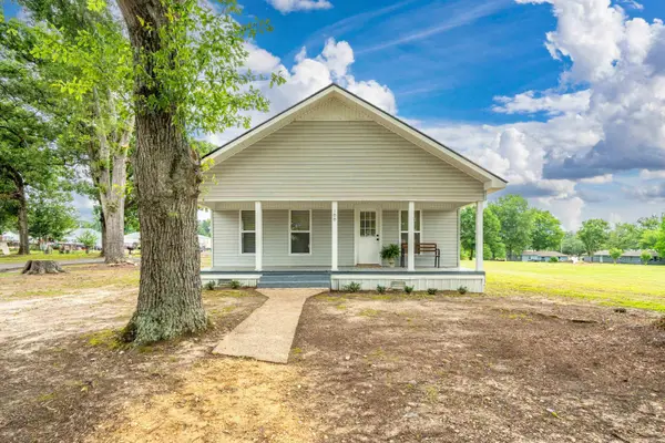 100 Caney Road, Friendship, AR 71942