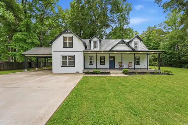13 Douglas Street, Greenbrier, AR 72058