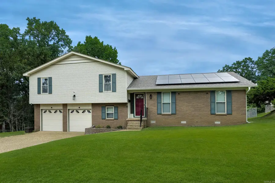 8 Kings Mountain Court, Little Rock, AR 72211 - #2