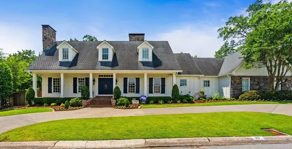 25 E Palisades, Little Rock, AR 72207