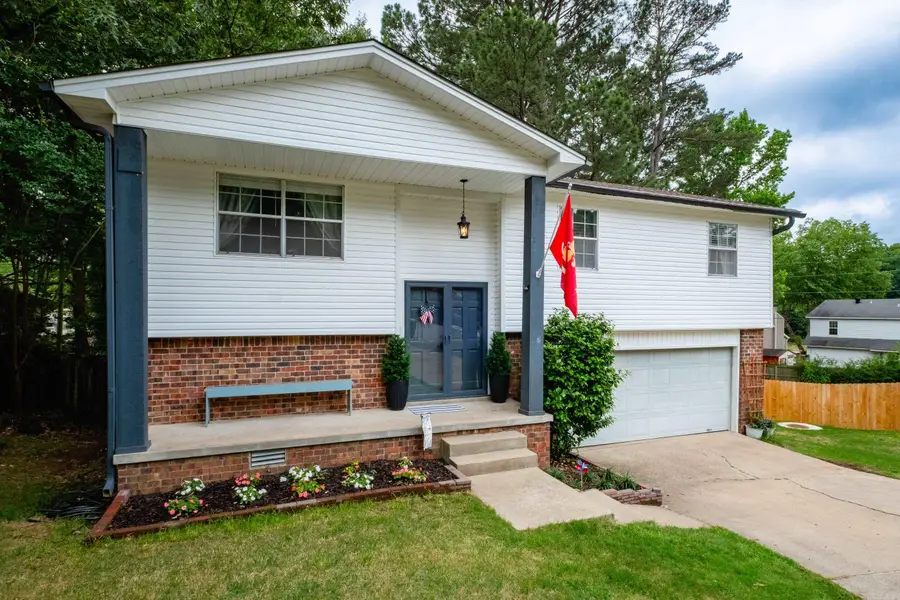 10 Cherrywood Ct, Little Rock, AR 72211 - #2