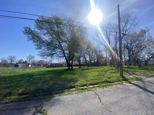 1108 N F St. Street, North Little Rock, AR 72114 - #3