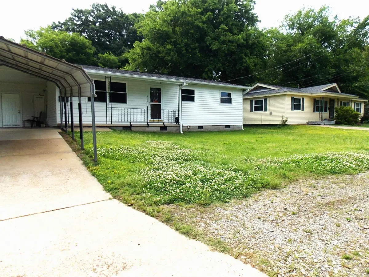 516 Jefferson St, Benton, AR 72015 - #1