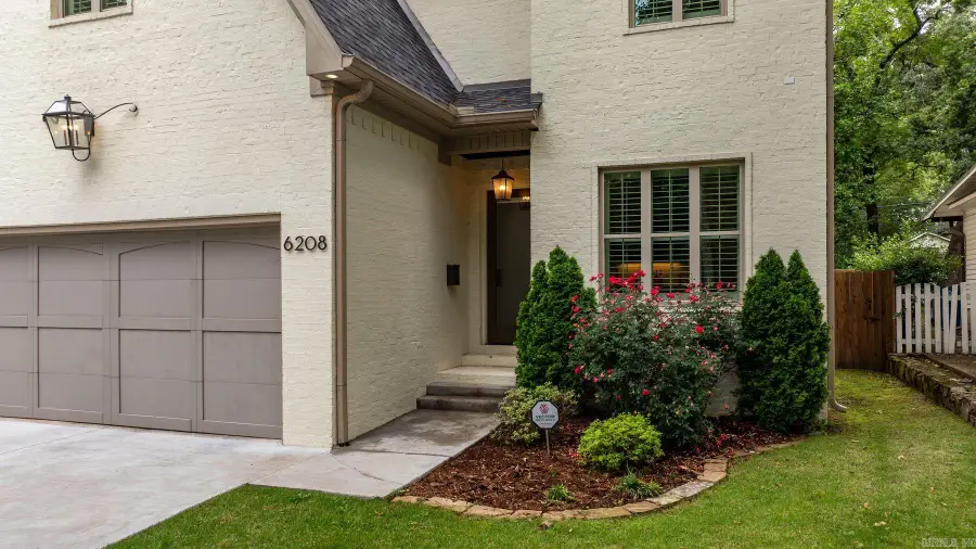 6208 Brentwood Road, Cammack Village, AR 72207 - #2