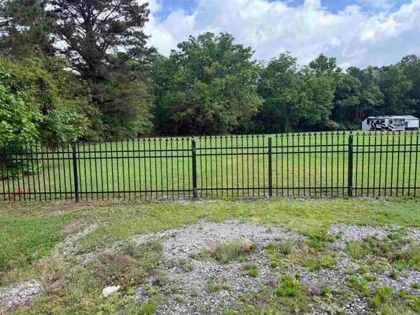 0 W Holland, White Hall, AR 71602