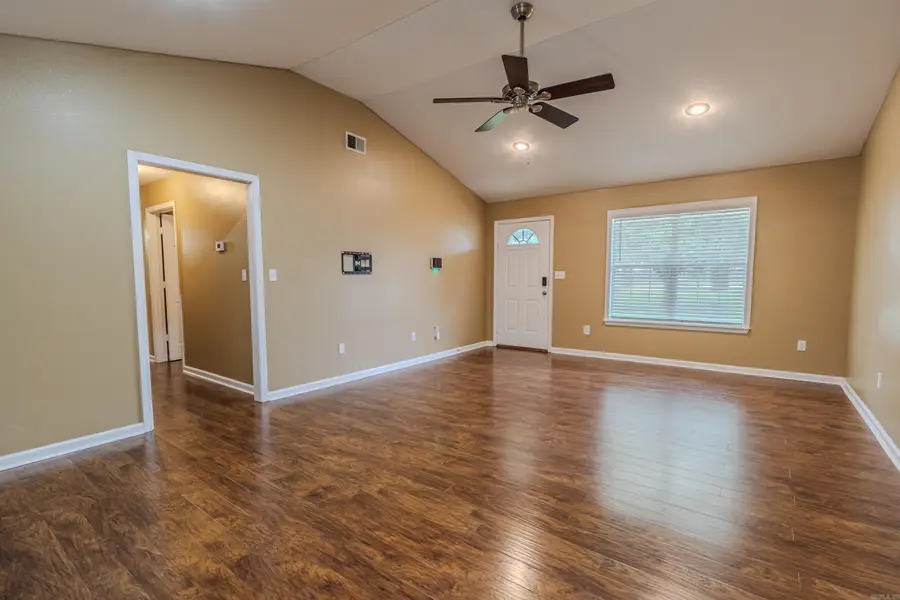 2100 N 9 1/2 Street, Paragould, AR 72450 - #2