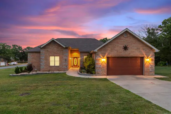 Address Withheld By Seller, Mountain Home, AR 72653