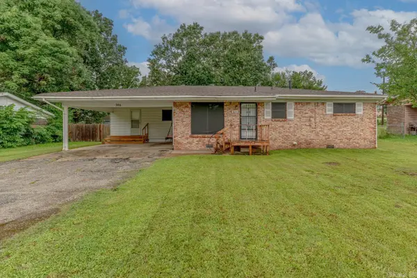 306 Walnut Drive, Paragould, AR 72450