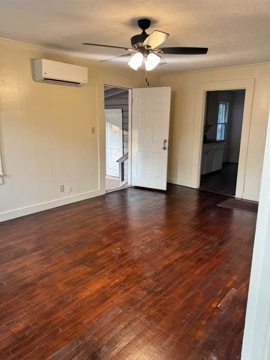 126 Gardner, Hot Springs, AR 71913 - #3