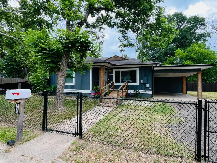 1025 Edwards Street, Malvern, AR 72104 - #2