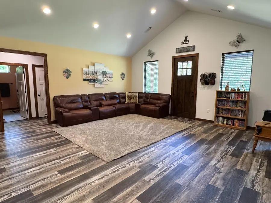5111 Oklahoma Inn Road, Benton, AR 72015 - #3