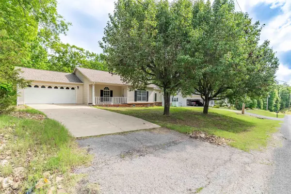 210 Pebble Beach, Hot Springs National Park, AR 71913